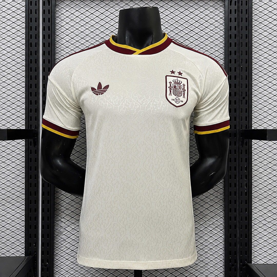 Camiseta Perla - Vista delantera con escudo RFEF y logo Originals sobre fondo blanco