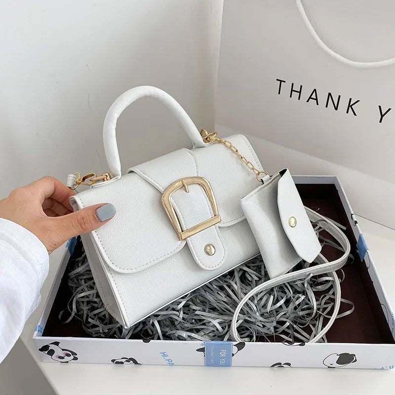 Elsa - Bolso mini bandolera con solapa blanco | OrigenNoble

